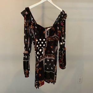 NWOT For Love & Lemons Long Sleeve Dress